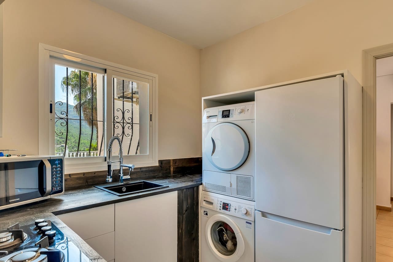 3 bedroom Villa for sale in Benigembla / Benichembla with pool - € 650,000 (Ref: 9340429)