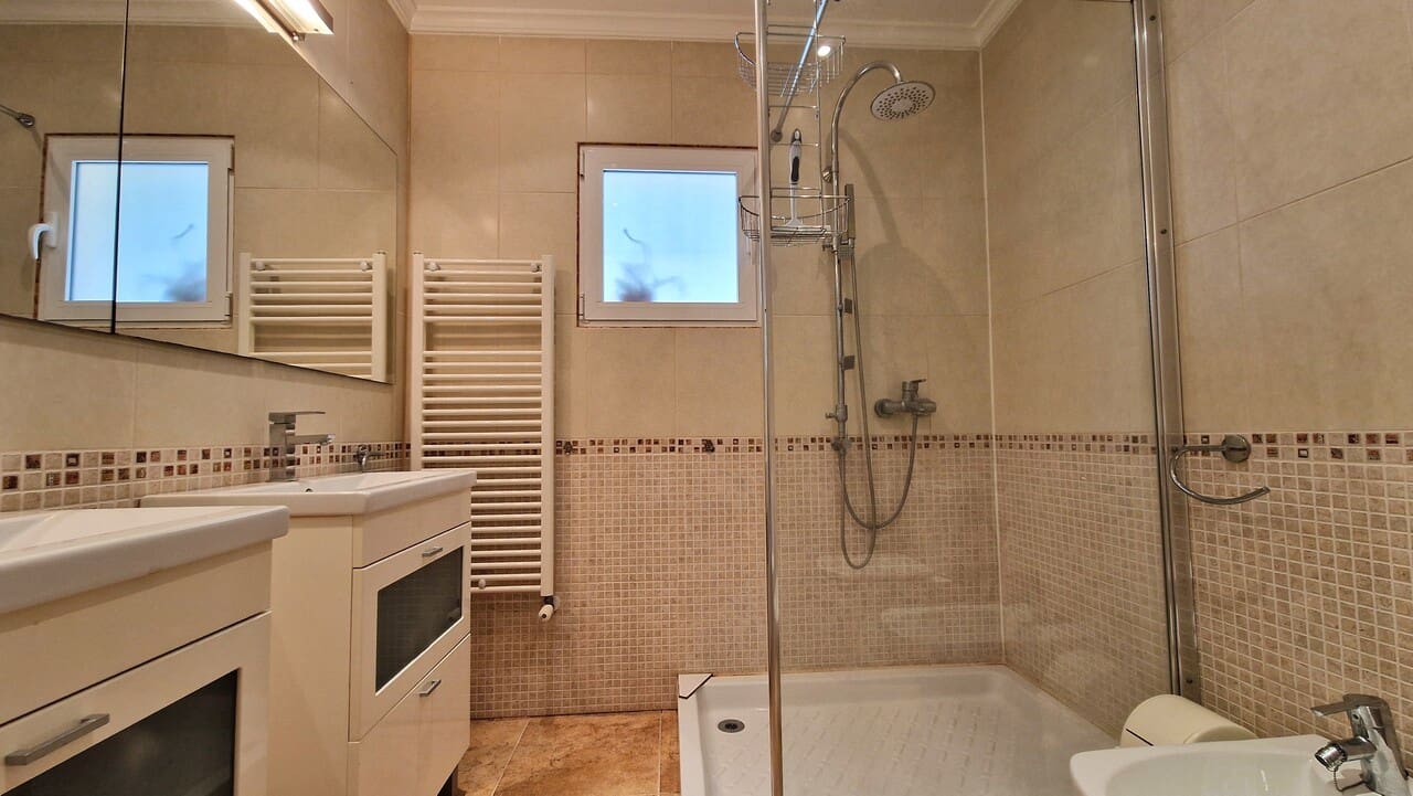4 soveværelse Villa til salg i L'Atzuvia - € 269.000 (Ref: 9340436)