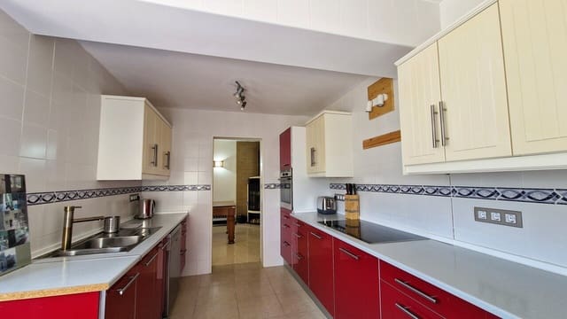 4 soveværelse Villa til salg i L'Atzúvia - € 269.000 (Ref: 9340436)
