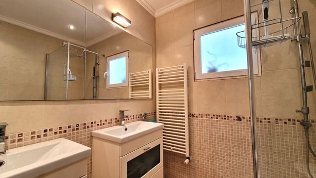4 soveværelse Villa til salg i L'Atzúvia - € 269.000 (Ref: 9340436)
