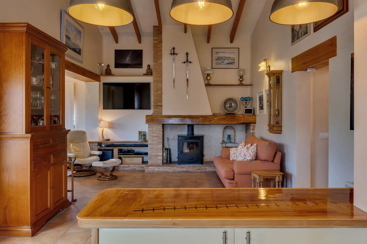 4 soverom Villa til salgs i Jalon / Xalo med svømmebasseng garasje - € 595 000 (Ref: 9343969)