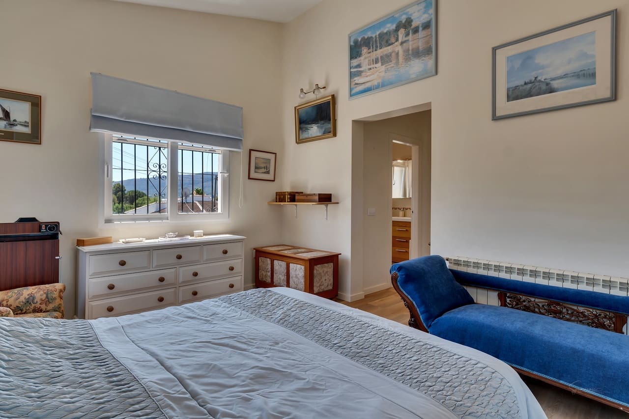 4 soverom Villa til salgs i Jalon / Xalo med svømmebasseng garasje - € 595 000 (Ref: 9343969)