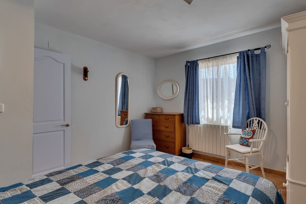 4 soverom Villa til salgs i Jalon / Xalo med svømmebasseng garasje - € 595 000 (Ref: 9343969)