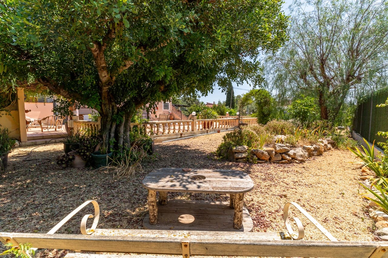 4 soverom Villa til salgs i Jalon / Xalo med svømmebasseng garasje - € 595 000 (Ref: 9343969)