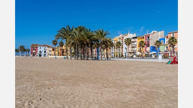 4 bedroom Townhouse for sale in Platja Vila Joiosa - Platja de Torres, La Villajoyosa / Vila Joiosa - € 550,000 (Ref: 9345567)