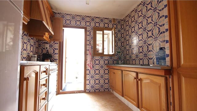 4 bedroom Townhouse for sale in Parcent - € 148,000 (Ref: 9395342)