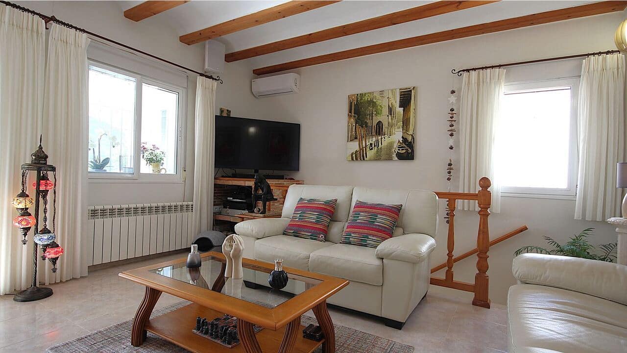 3 bedroom Villa for sale in Parcent with pool - € 345,000 (Ref: 9421745)