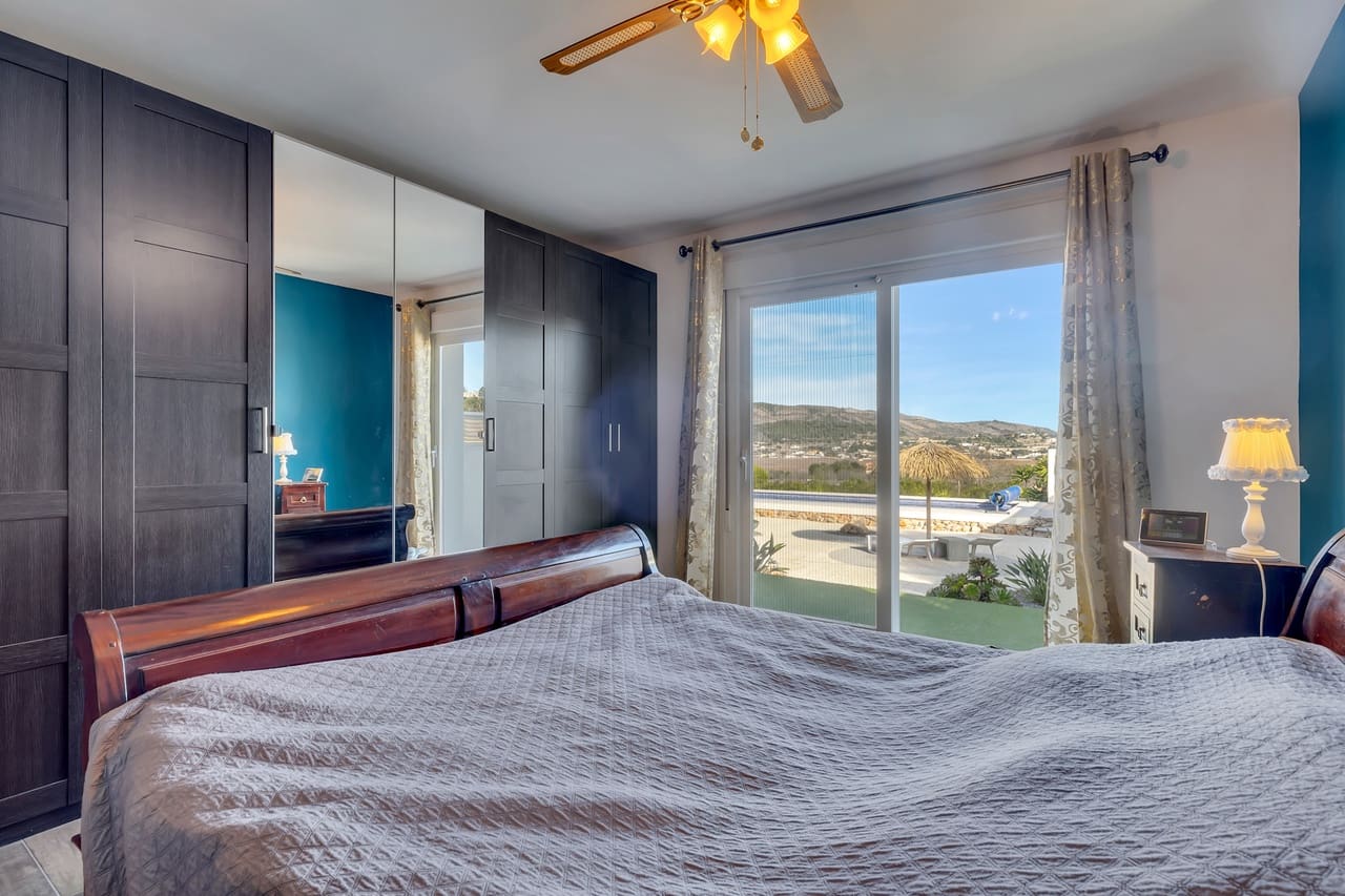 6 bedroom Finca/Country House for sale in Lliber with pool garage - € 995,000 (Ref: 9436320)