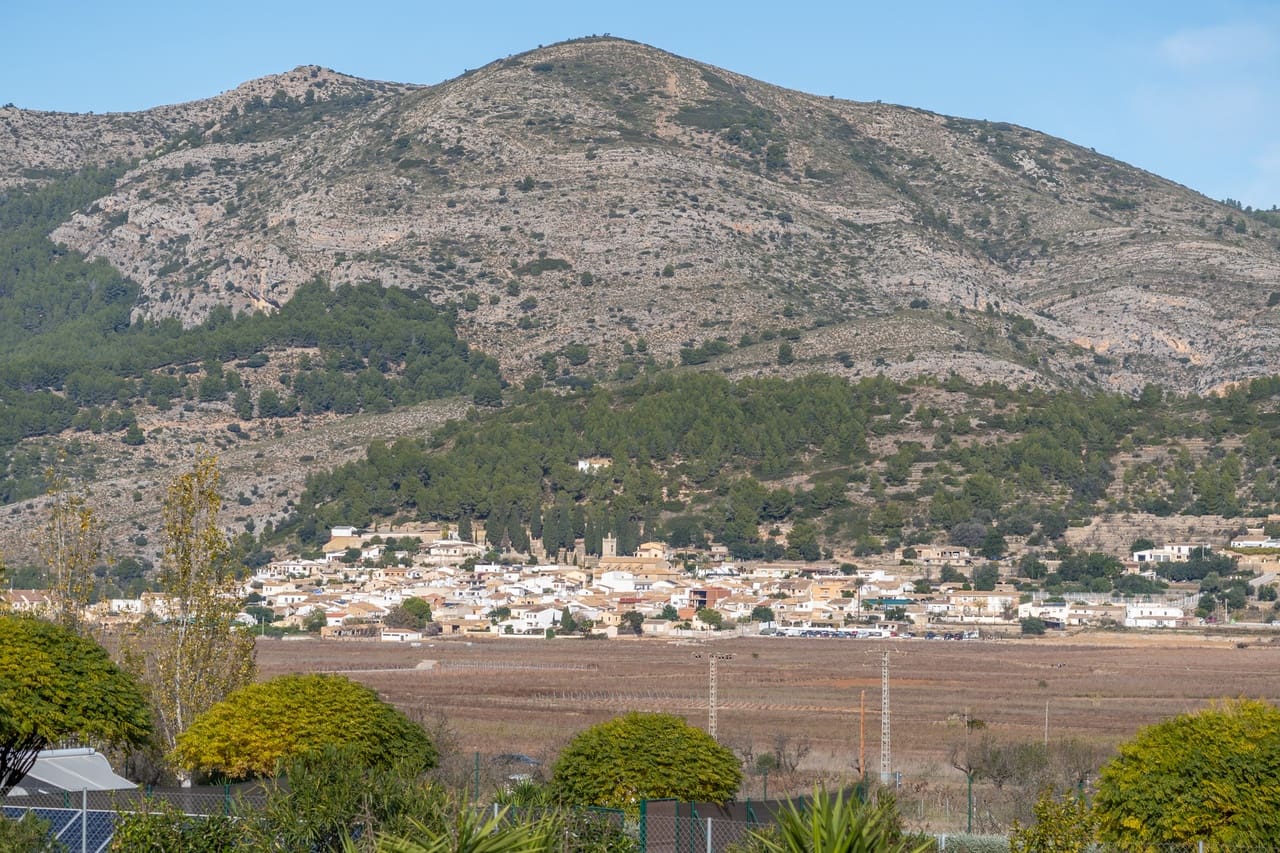 6 bedroom Finca/Country House for sale in Lliber with pool garage - € 995,000 (Ref: 9436320)