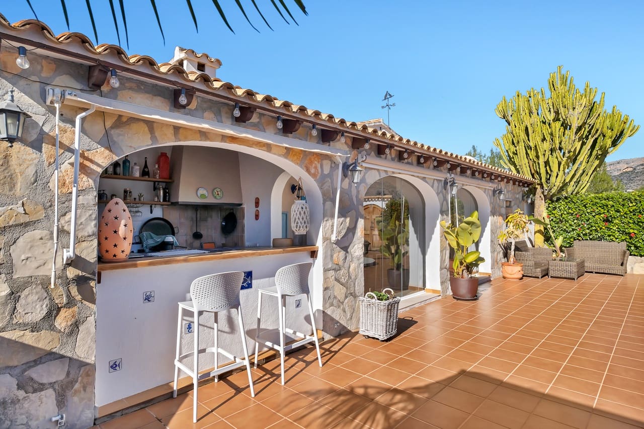 3 makuuhuone Maalaistalo myytävänä paikassa Jesus Pobre mukana uima-altaan - 749 000 € (Ref: 9539064)