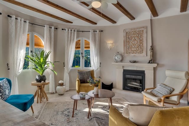 Chalet de 5 habitaciones en Benigembla / Benichembla en venta con piscina - 467.500 € (Ref: 9603359)