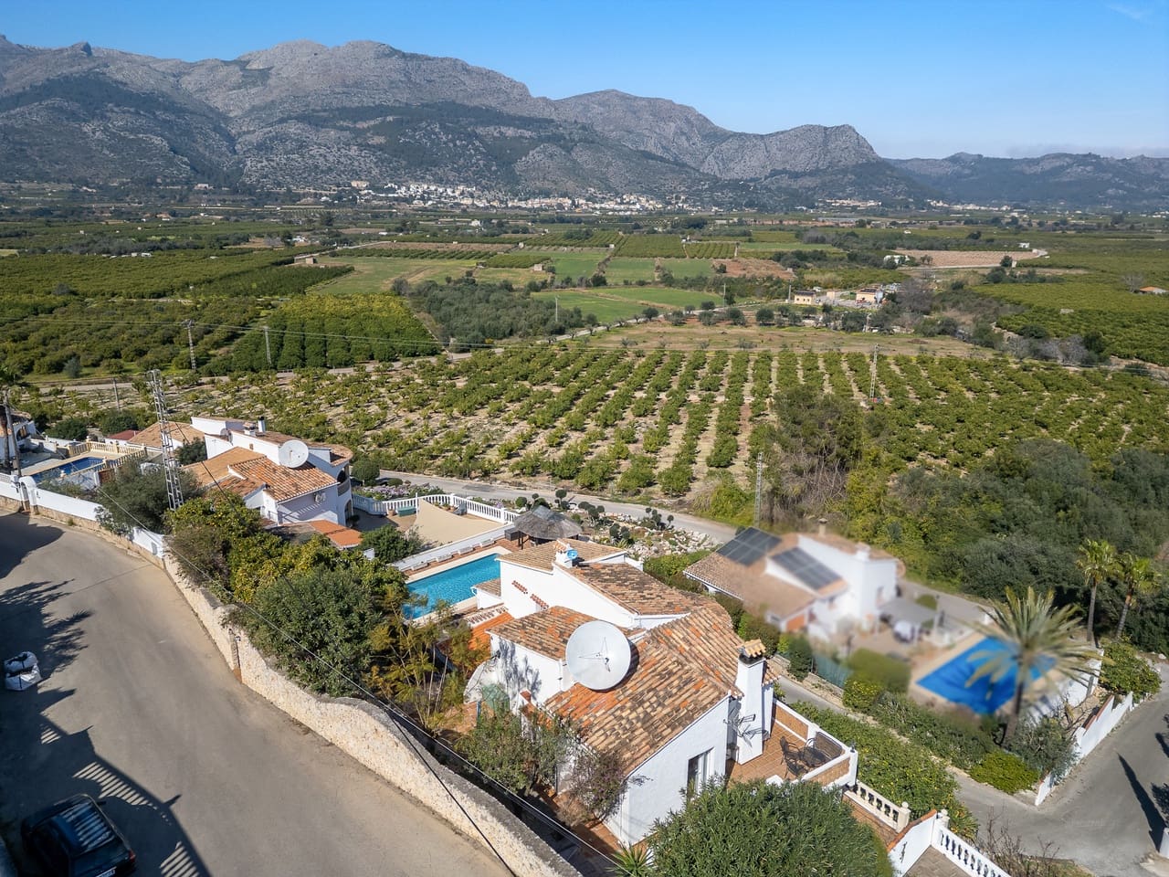 4 camera da letto Villa in vendita in Orba con piscina garage - 599.950 € (Rif: 9635137)