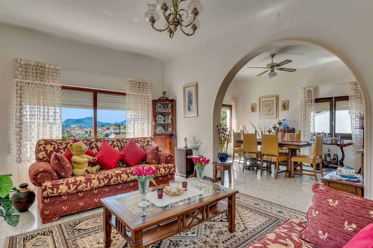 3 camera da letto Villa in vendita in Senija con piscina garage - 475.000 € (Rif: 9707972)