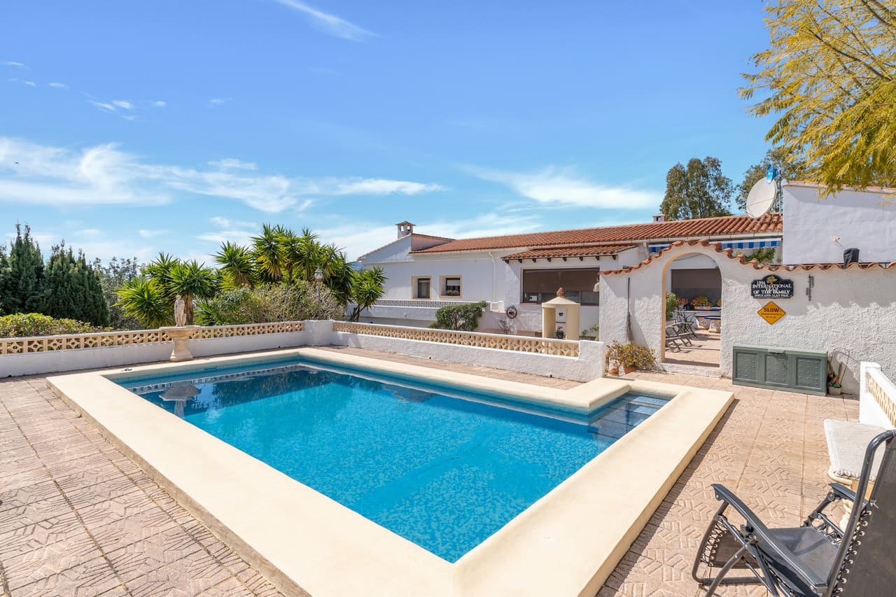 3 camera da letto Villa in vendita in Senija con piscina garage - 475.000 € (Rif: 9707972)