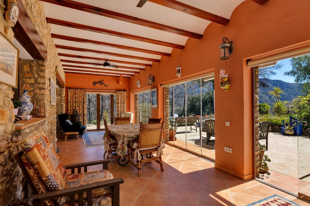 4 soverom Finca/Herregård til salgs i Tarbena med svømmebasseng - € 695 000 (Ref: 9748409)