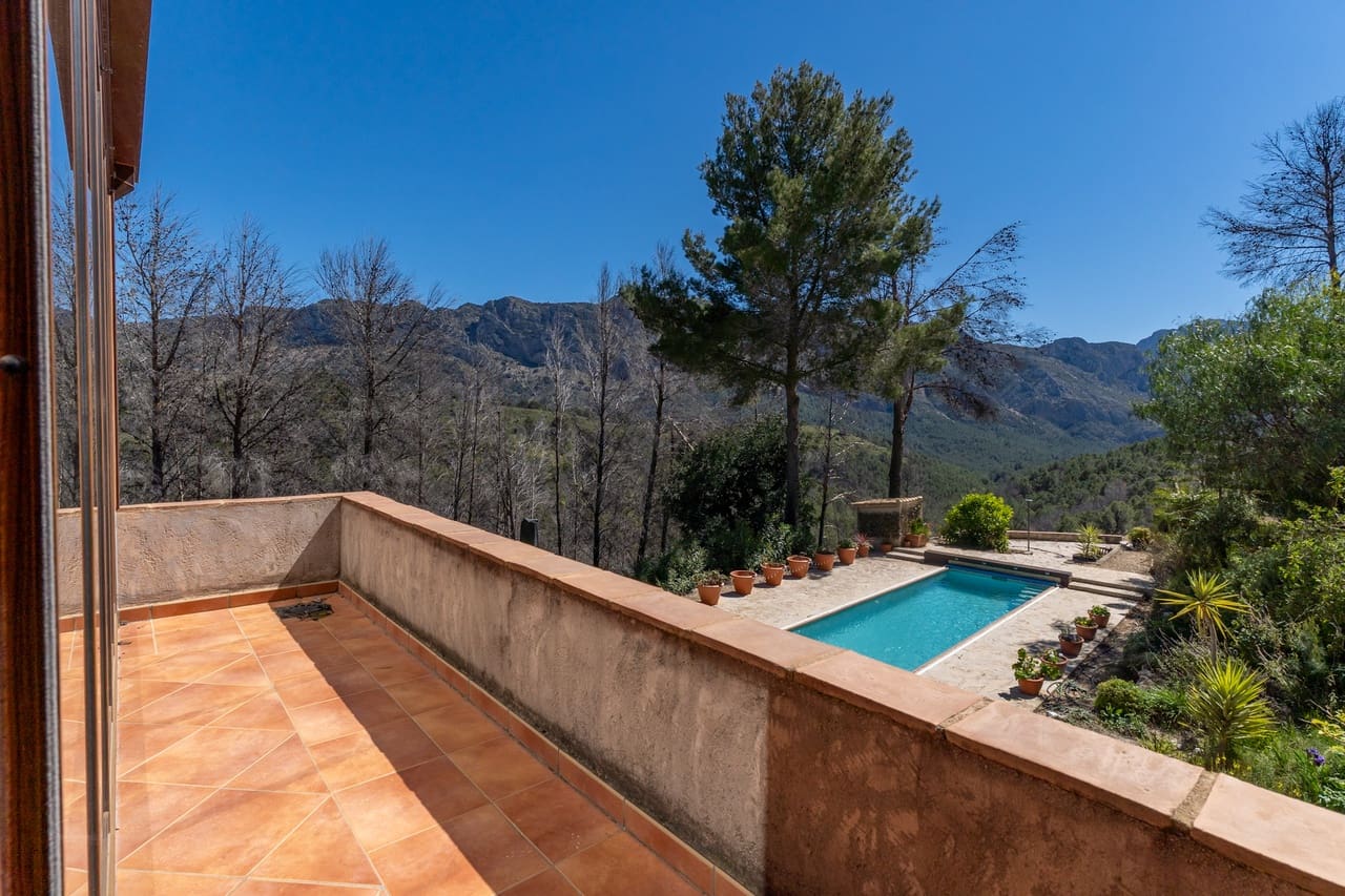4 soverom Finca/Herregård til salgs i Tarbena med svømmebasseng - € 695 000 (Ref: 9748409)