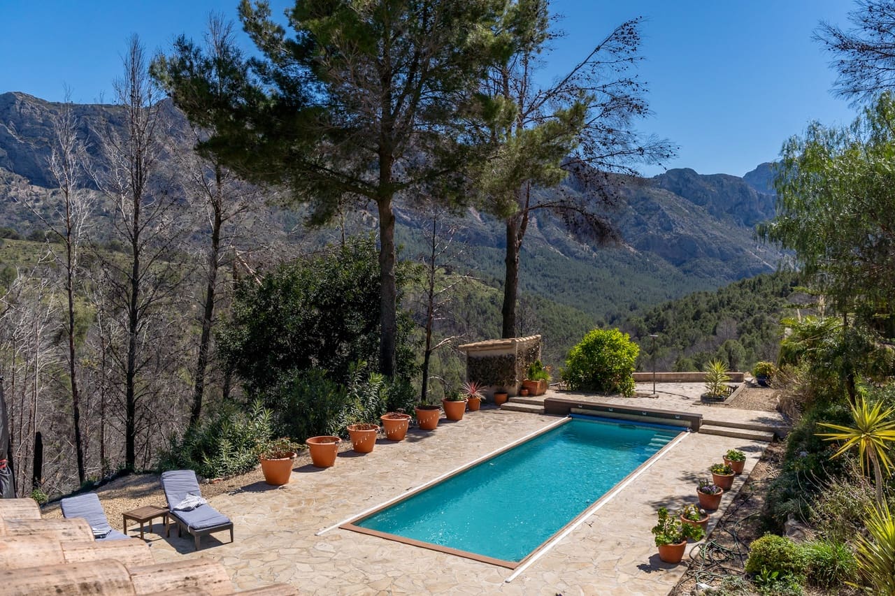 4 soverom Finca/Herregård til salgs i Tarbena med svømmebasseng - € 695 000 (Ref: 9748409)