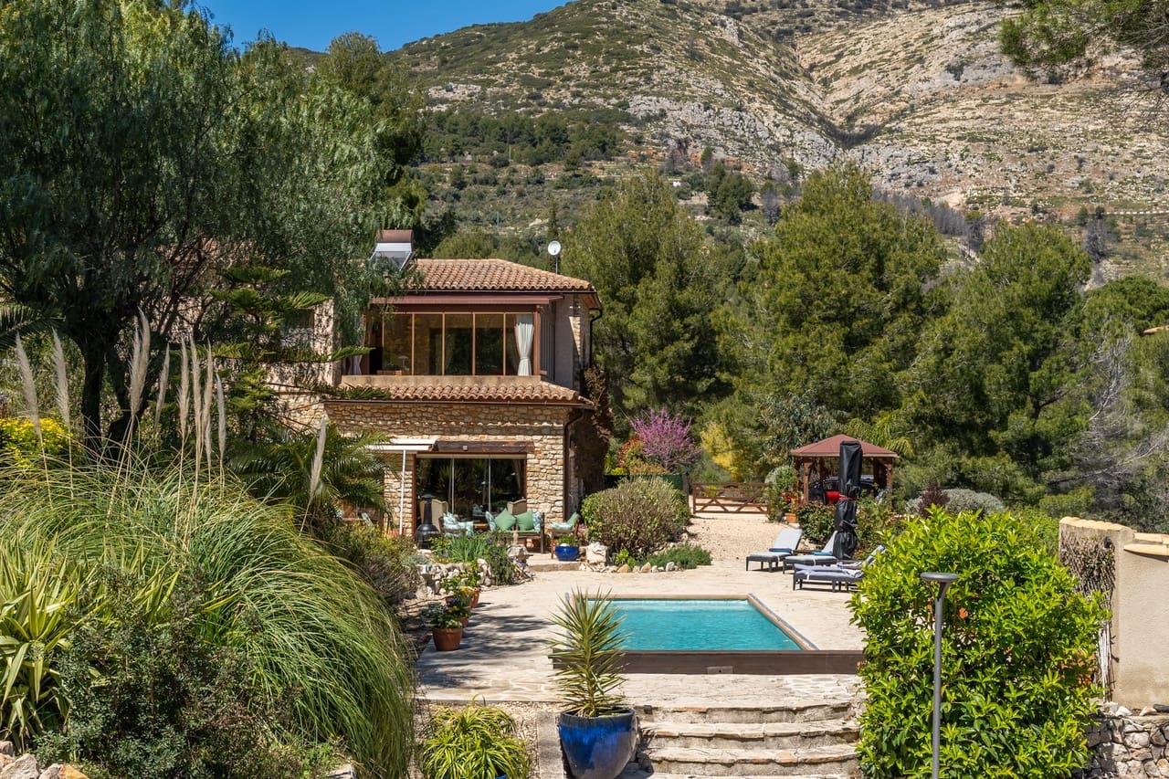 4 soverom Finca/Herregård til salgs i Tarbena med svømmebasseng - € 695 000 (Ref: 9748409)