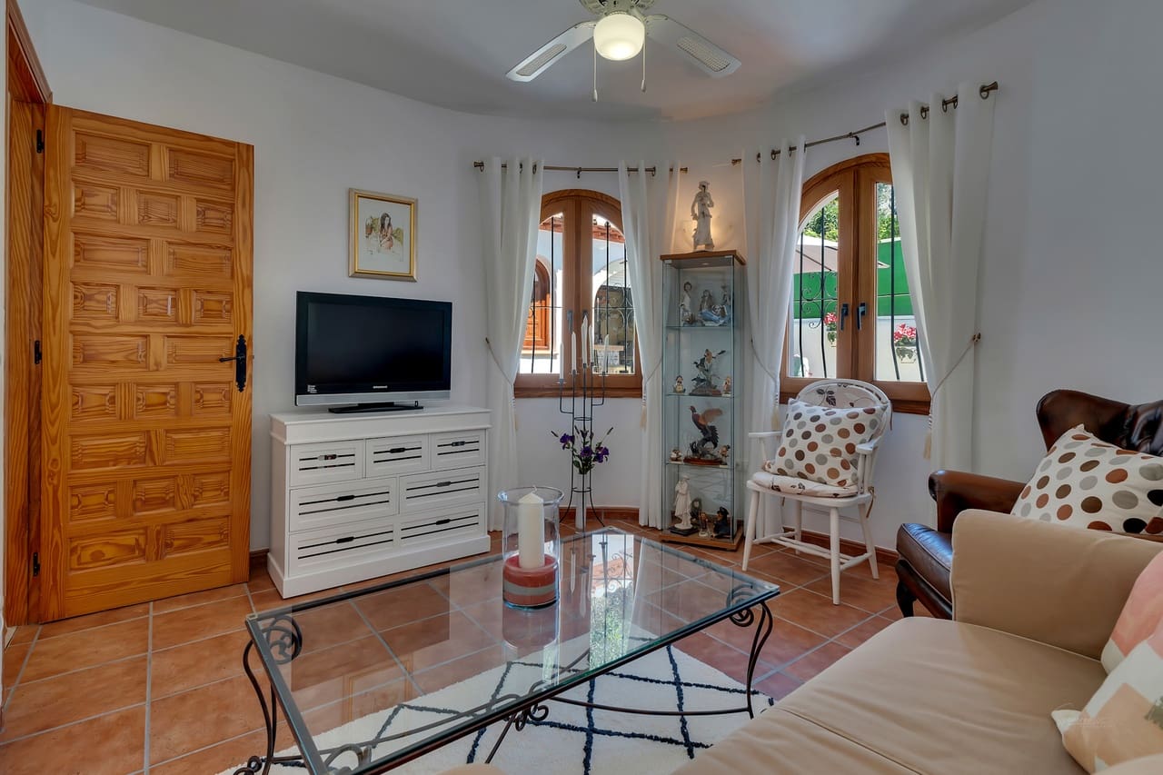 4 soverom Villa til salgs i Benigembla / Benichembla med svømmebasseng garasje - € 469 000 (Ref: 9787736)