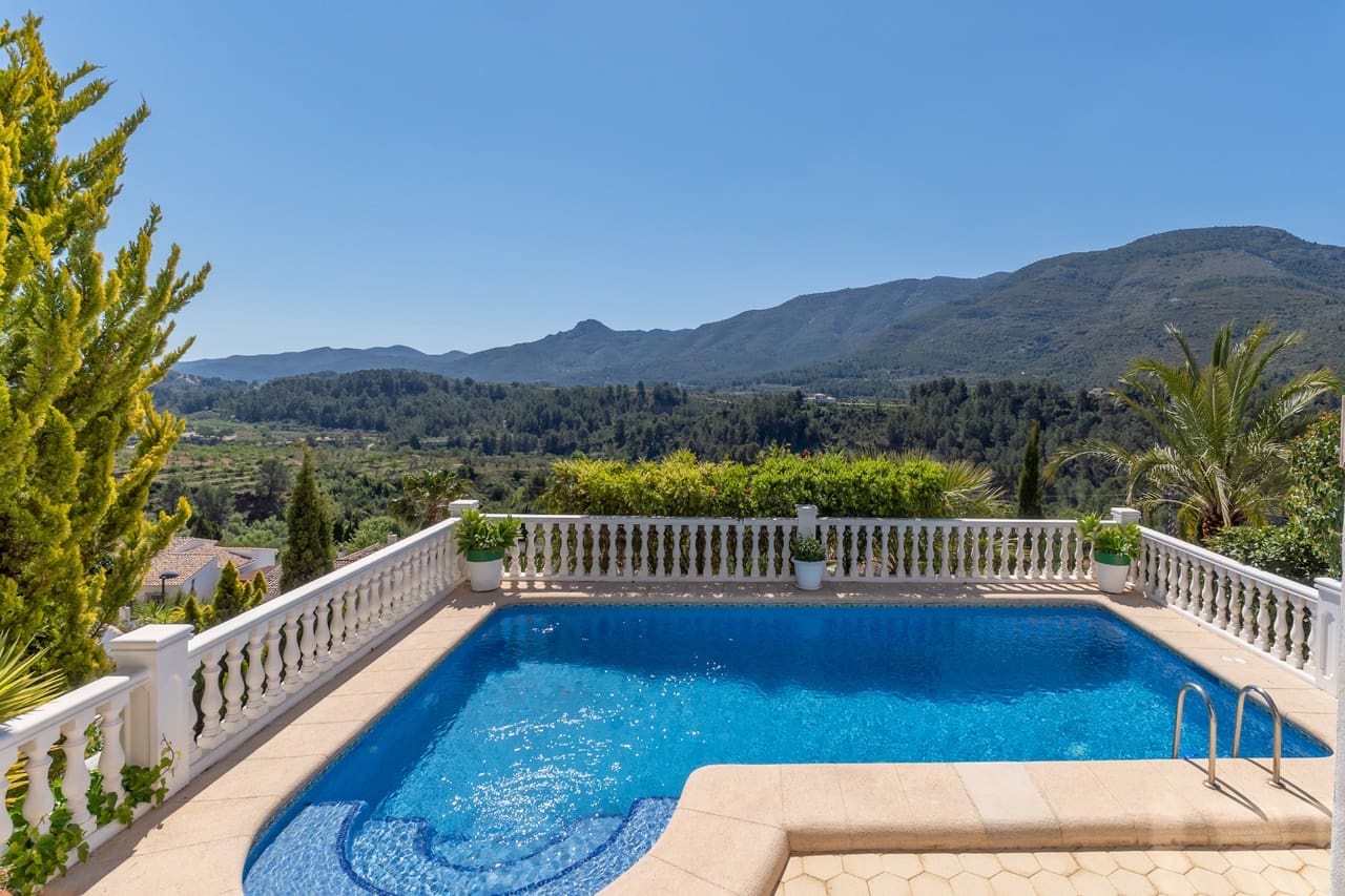 4 soverom Villa til salgs i Benigembla / Benichembla med svømmebasseng garasje - € 469 000 (Ref: 9787736)