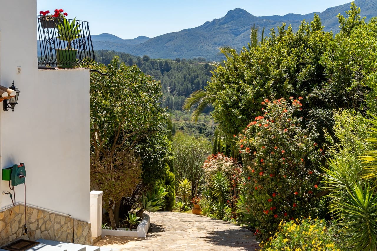 4 soverom Villa til salgs i Benigembla / Benichembla med svømmebasseng garasje - € 469 000 (Ref: 9787736)