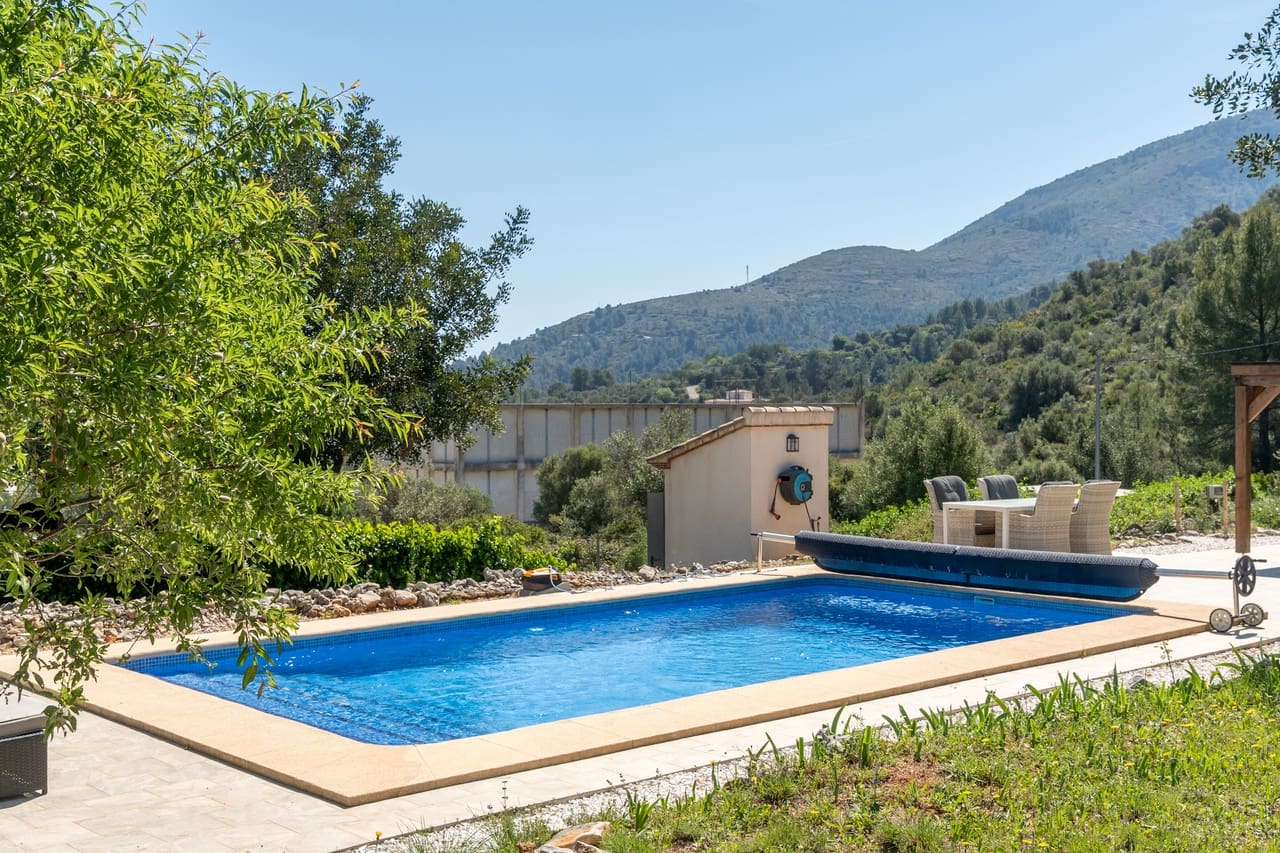 4 soverom Finca/Herregård til salgs i Benigembla / Benichembla med svømmebasseng garasje - € 625 000 (Ref: 9787737)