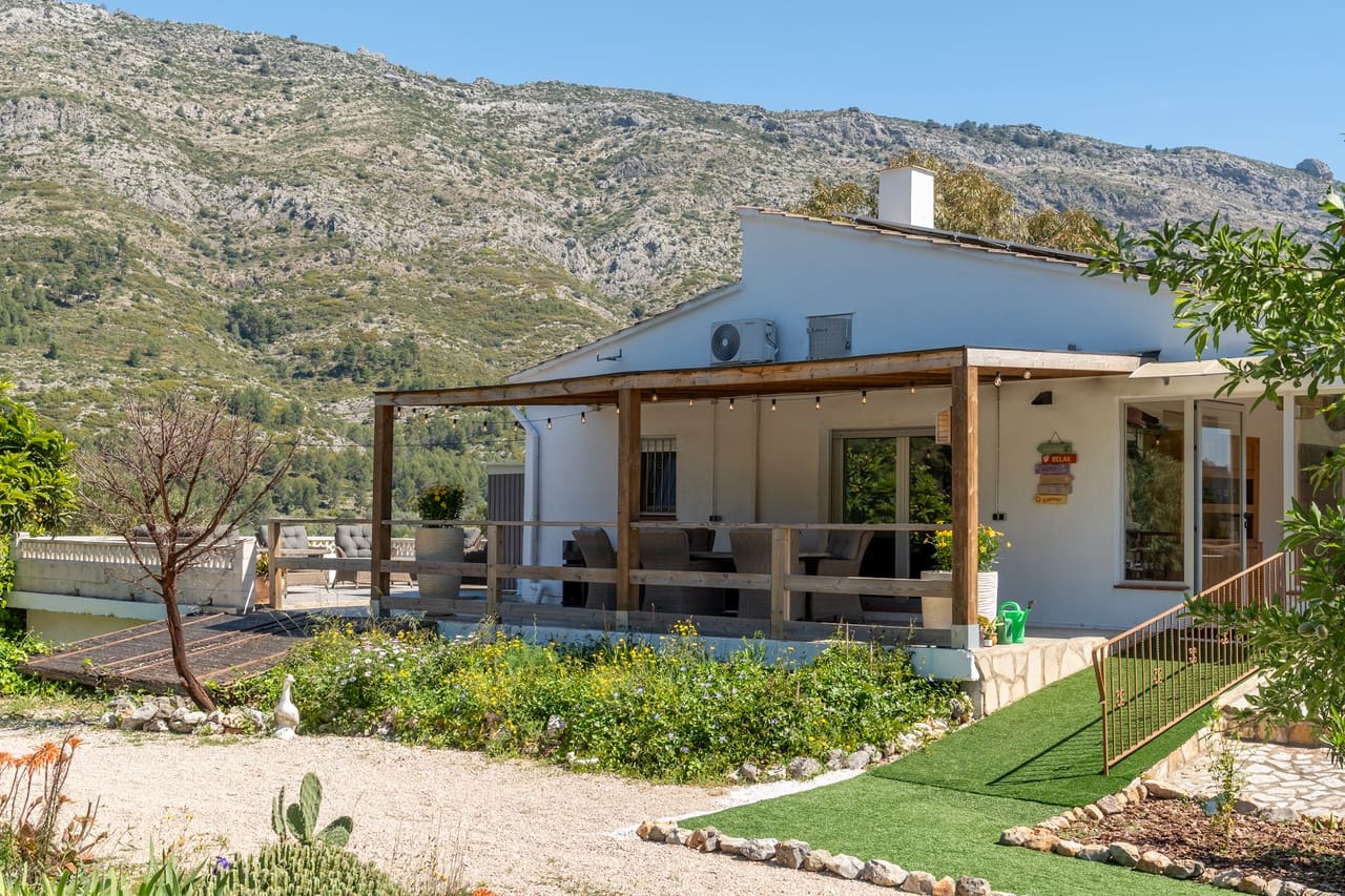 4 soverom Finca/Herregård til salgs i Benigembla / Benichembla med svømmebasseng garasje - € 625 000 (Ref: 9787737)