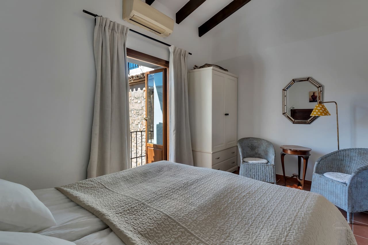 5 soveværelse Byhus til salg i Jalon / Xalo - € 475.000 (Ref: 9789774)