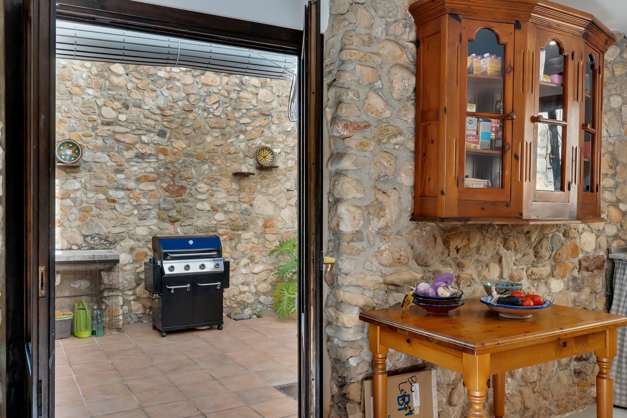 5 soveværelse Byhus til salg i Jalon / Xalo - € 475.000 (Ref: 9789774)