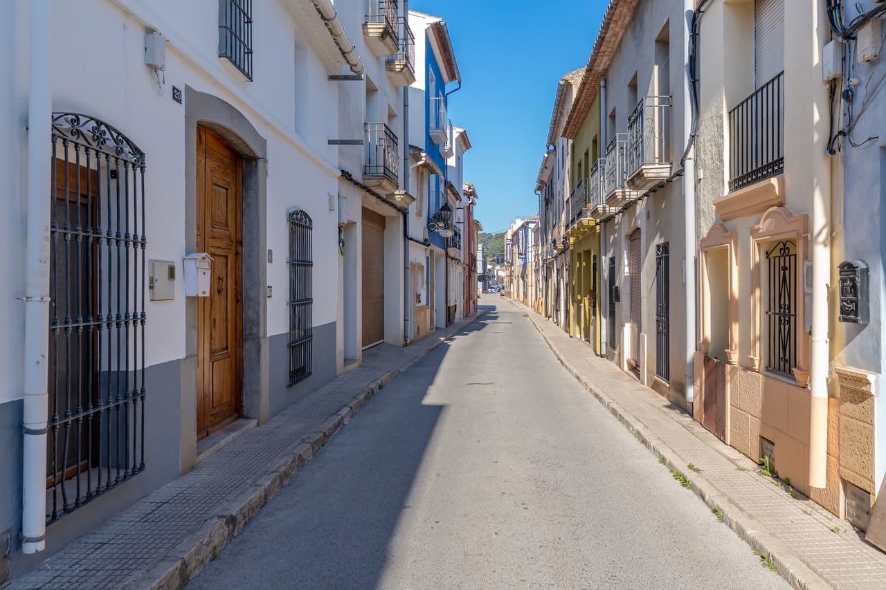 5 soveværelse Byhus til salg i Jalon / Xalo - € 475.000 (Ref: 9789774)