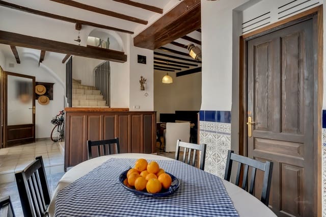 5 soveværelse Byhus til salg i Jalón / Xaló - € 475.000 (Ref: 9789774)