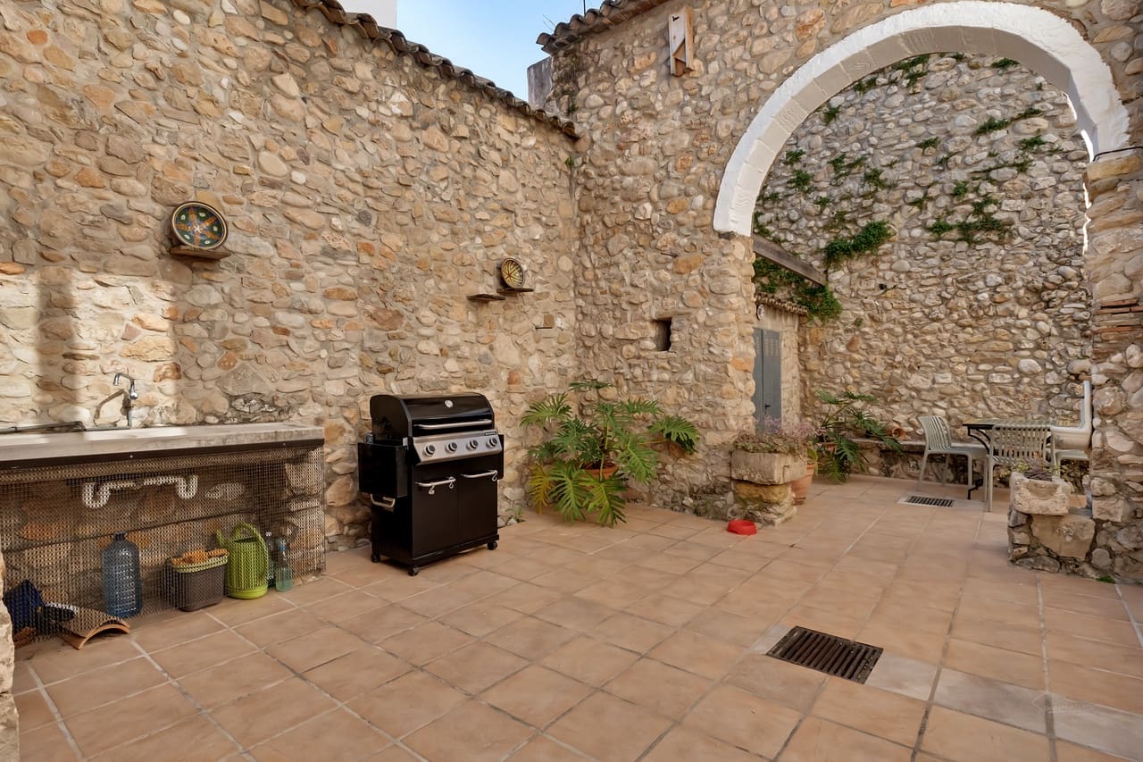 5 soveværelse Byhus til salg i Jalon / Xalo - € 475.000 (Ref: 9789774)