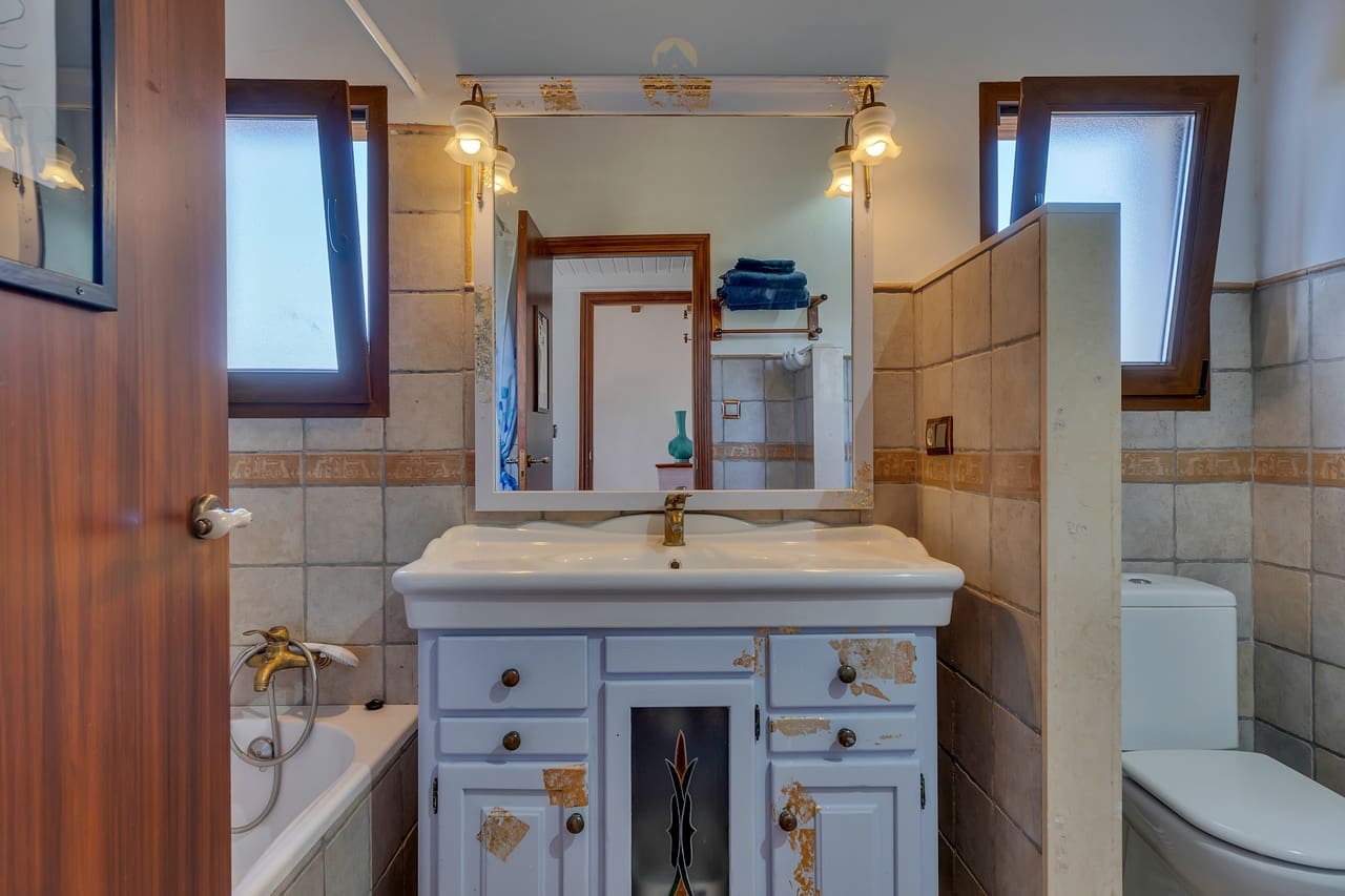 6 Zimmer Villa zu verkaufen in Alcalali / Alcanali mit Pool Garage - 649.950 € (Ref: 9810415)