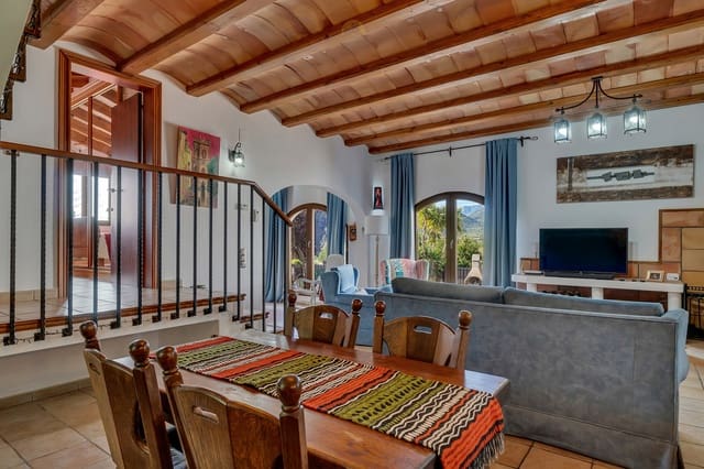 6 Zimmer Villa zu verkaufen in Alcalalí / Alcanalí mit Pool Garage - 649.950 € (Ref: 9810415)