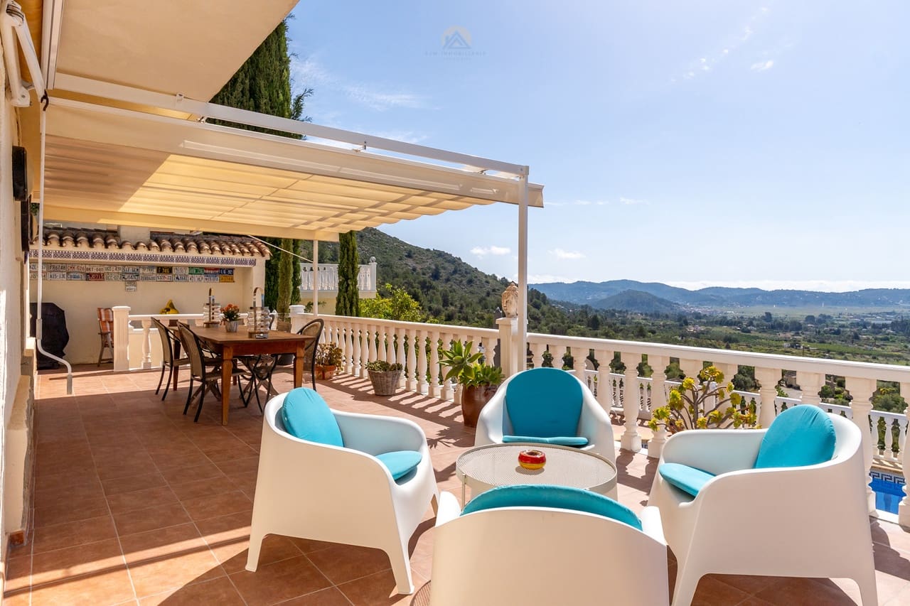 7 chambre Villa/Maison à vendre à Jalon / Xalo avec piscine - 599 000 € (Ref: 9810416)