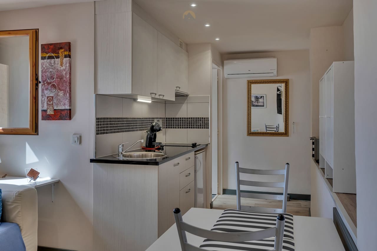 7 chambre Villa/Maison à vendre à Jalon / Xalo avec piscine - 599 000 € (Ref: 9810416)