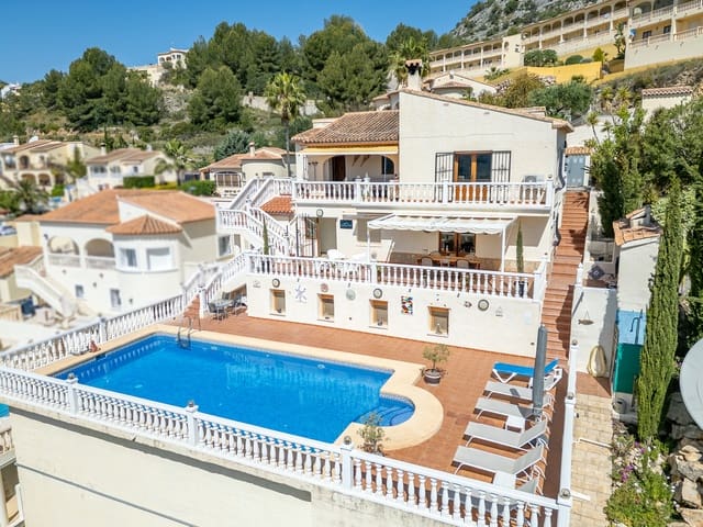 7 chambre Villa/Maison à vendre à Jalón / Xaló avec piscine - 599 000 € (Ref: 9810416)