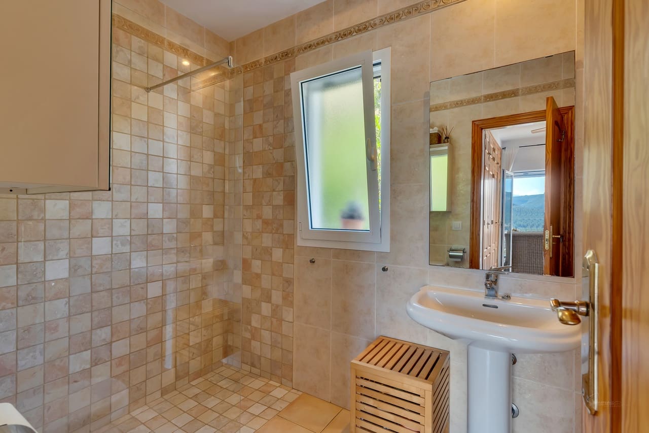 3 soverom Villa til salgs i Jalon / Xalo med svømmebasseng - € 599 000 (Ref: 9815038)