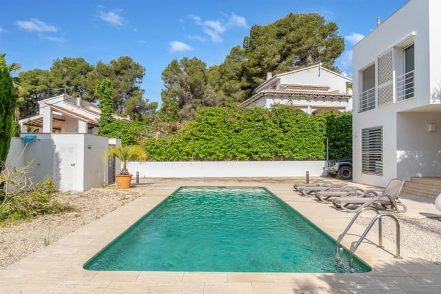 4 soverom Villa til salgs i El Portet - Pla de Mar, Teulada-Moraira med svømmebasseng - € 1 395 000 (Ref: 9841428)