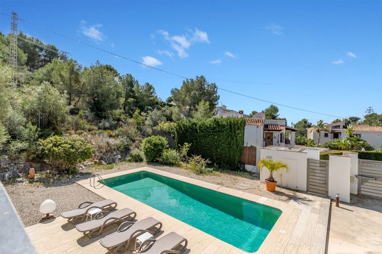 4 soverom Villa til salgs i Moraira med svømmebasseng - € 1 395 000 (Ref: 9841428)