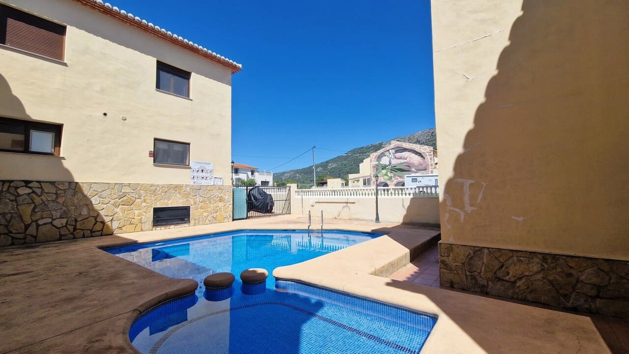 3 sypialnia Dom na sprzedaż w Benigembla / Benichembla z basenem - 210 000 € (Ref: 9850384)