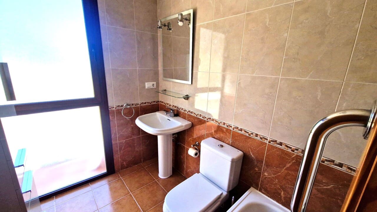 3 sypialnia Dom na sprzedaż w Benigembla / Benichembla z basenem - 210 000 € (Ref: 9850384)