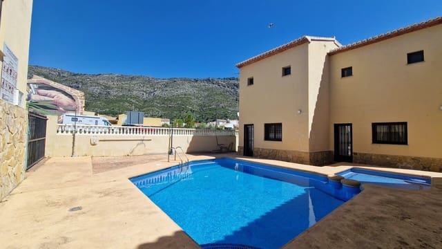 3 quarto Casa em Banda para venda em Benigembla / Benichembla com piscina - 210 000 € (Ref: 9850384)
