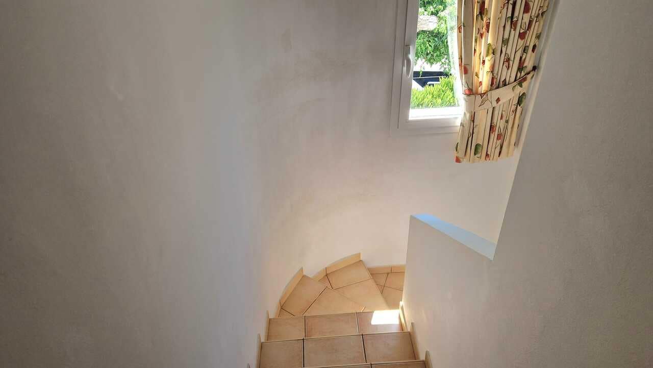 3 bedroom Villa for sale in Jalon / Xalo with pool - € 279,000 (Ref: 9863562)