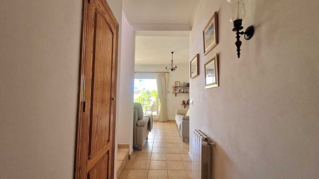 3 soveværelse Villa til salg i Jalón / Xaló med swimmingpool - € 279.000 (Ref: 9863562)
