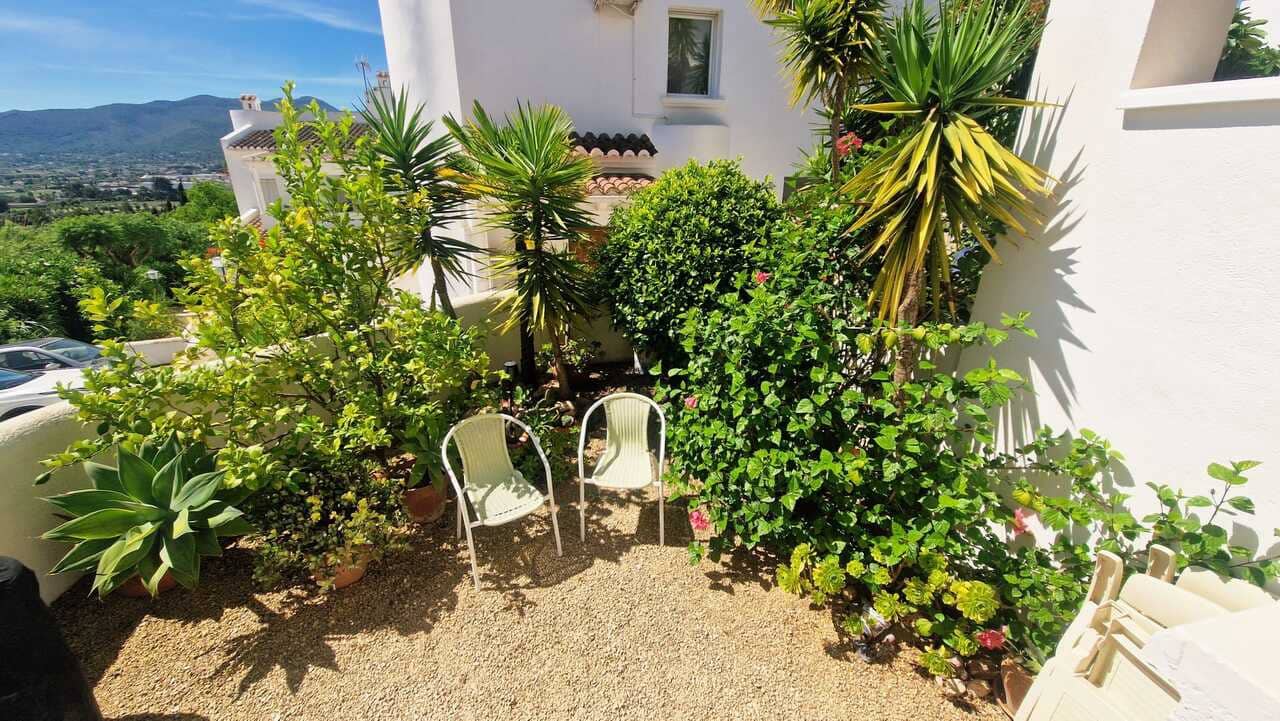 3 bedroom Villa for sale in Jalon / Xalo with pool - € 279,000 (Ref: 9863562)