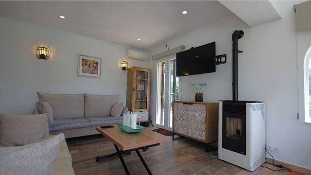 4 quarto Moradia para venda em Orba com piscina - 475 000 € (Ref: 9889162)