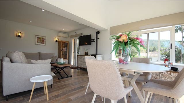 4 quarto Moradia para venda em Orba com piscina - 475 000 € (Ref: 9889162)
