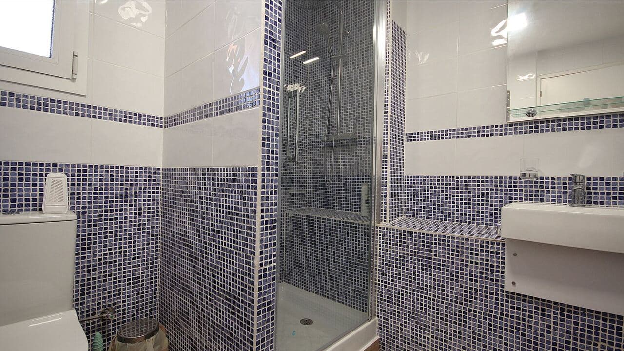 4 chambre Villa/Maison à vendre à Orba avec piscine - 475 000 € (Ref: 9889162)