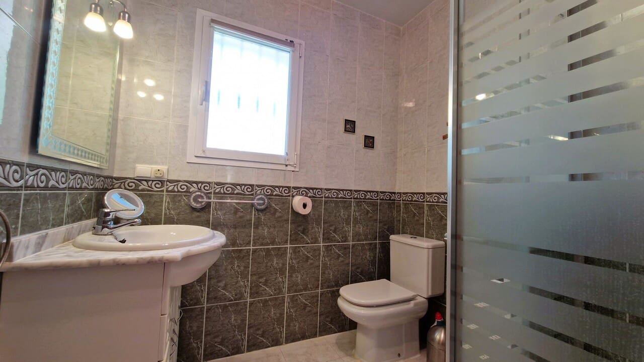 3 bedroom Villa for sale in Alcalali / Alcanali with pool - € 349,000 (Ref: 9898408)